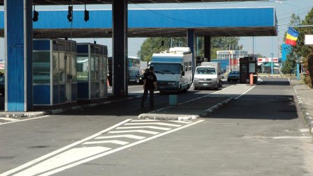 Record de aur de contrabanda confiscat la granita Bulgariei: 14,2 kilograme ascunse pe corpul unui sofer roman