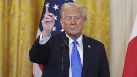 Trump dezminte relatarea presei de "stiri false" ca Penta<span style='background:#EDF514'>GONU</span>l ar discuta cu Musk despre un ipotetic razboi cu China