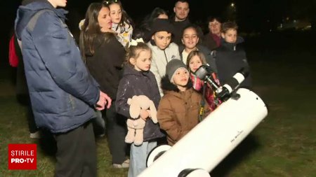 Coloana Infinitului a ramas in bezna, din cauza unui pusti. A organizat un cerc de astronomie in aer liber