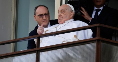 Papa Francisc, mesaj pentru incetarea bombardamentelor intense in Gaza, dupa iesirea din spital