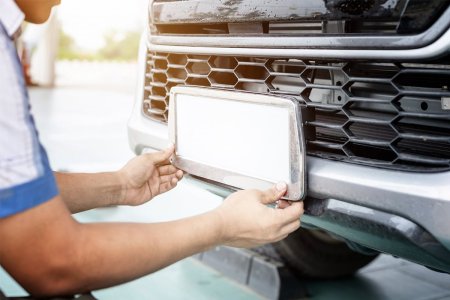 Elemente necesare pentru protectia si siguranta masinii tale in trafic