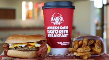 Lantul american de fast food Wendy’s anunta primele deschideri din Romania. 1.500 de noi locuri de munca in urmatorii 10 ani