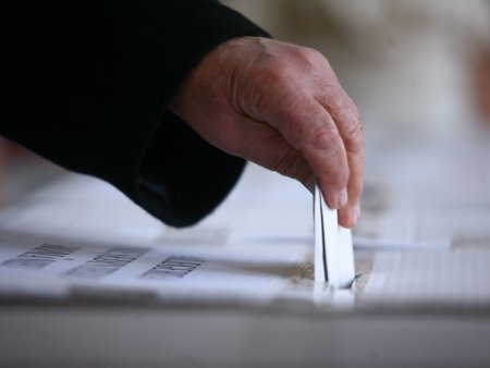 BEC a stabilit machetele buletinelor de vot pentru alegerile prezidentiale din 2025