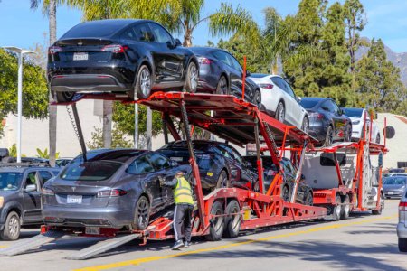 Lovitura pentru Elon Musk: BYD anunta un profit record / Vanzarile de masiniTesla au scazut luna trecuta in Europa cu 45%