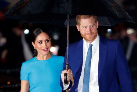 Dovada ca <span style='background:#EDF514'>ARCH</span>ie si Lilibet seamana foarte mult cu tatal lor, Printul Harry. Meghan Markle a publicat o noua fotografie