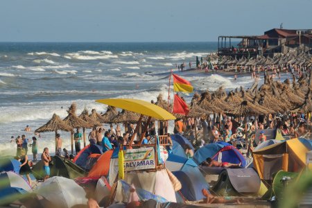 Statiunile de la Marea Neagra se pregatesc sa primeasca turistii in minivacanta de Paste