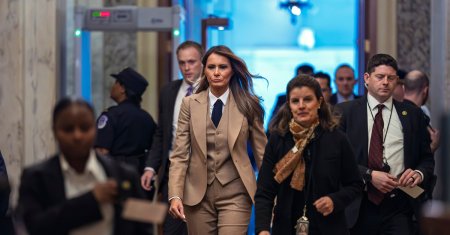 Secretul Melaniei Trump pentru a avea o talie de viespe. La micul dejun consuma un smoothie banal, iar la cina manananca ceva neasteptat